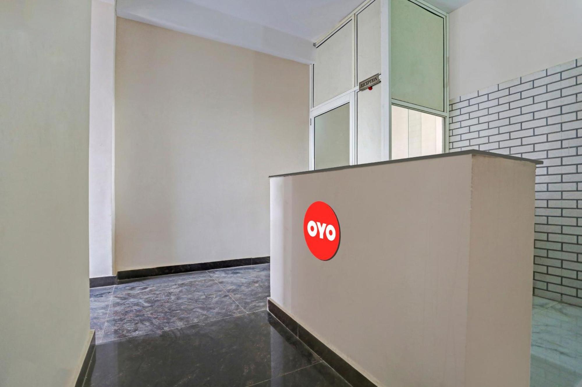 Hotel O Arya Residency Gurgaon Exterior foto